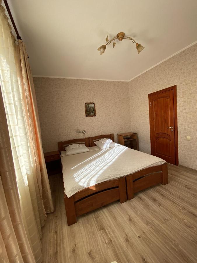 Edelweiss Hotel Polyana (Transcarpathia)